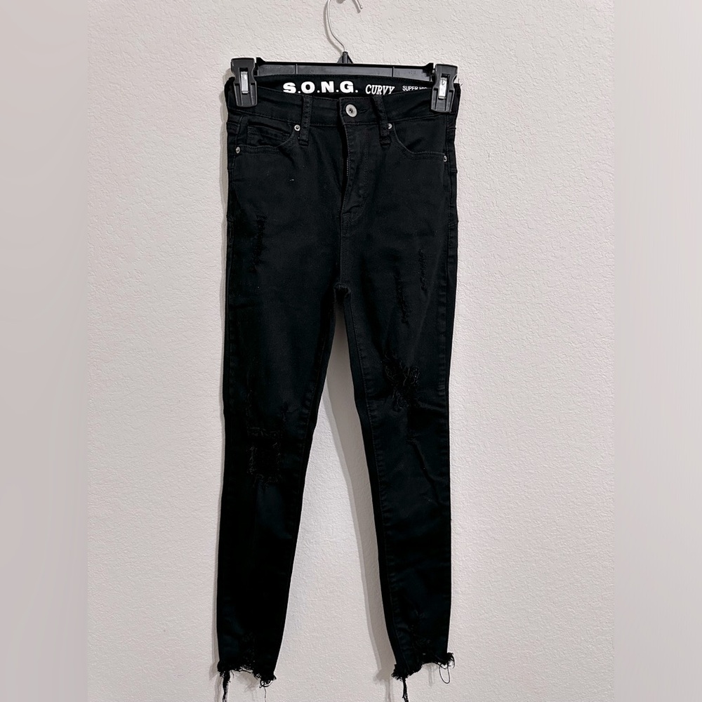 Distressed black jeans size 1/25
